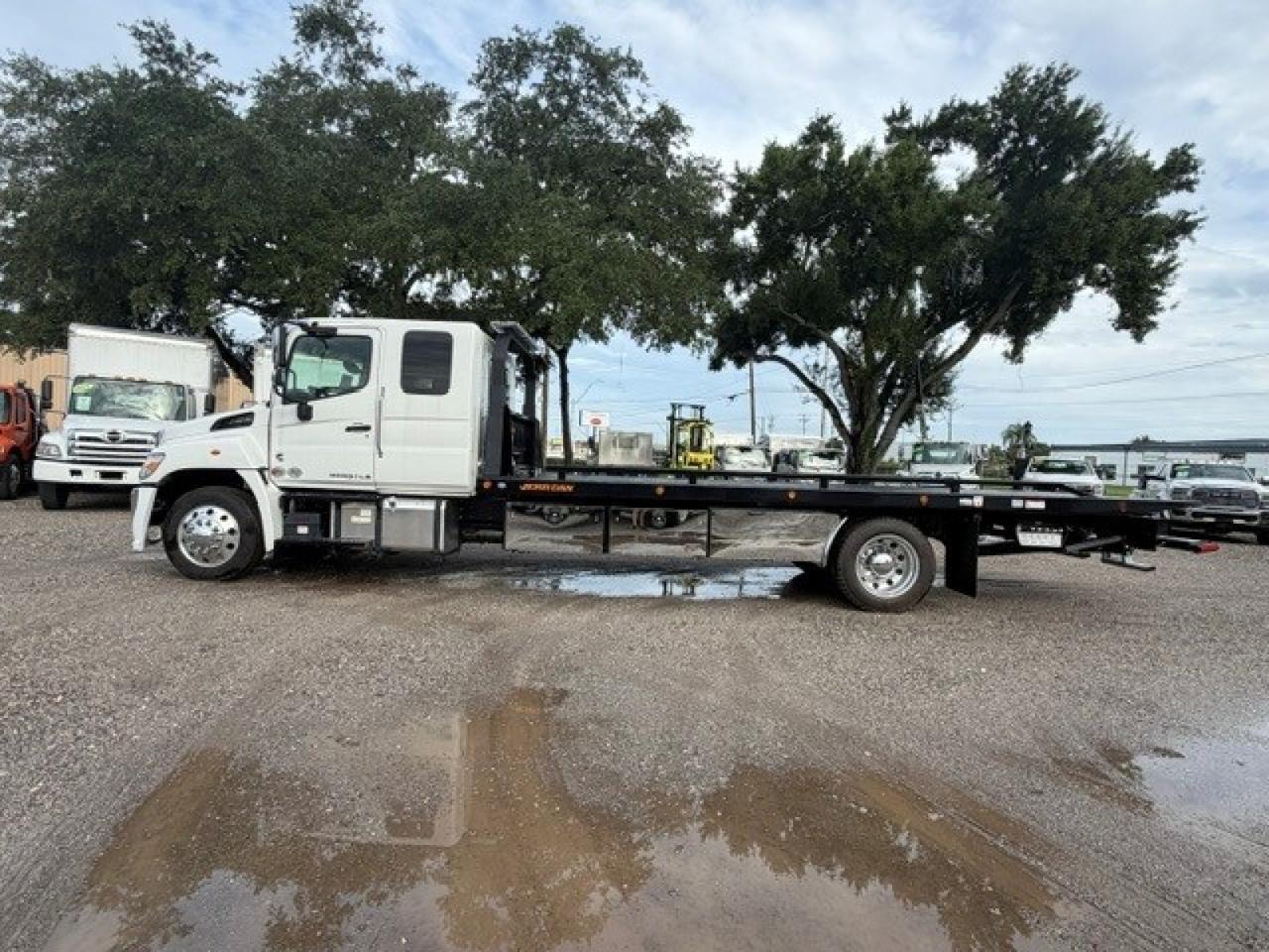 2026 Hino L SERIES / L6 Jerr-Dan 22' XLP Rollback Car Carrier Truck