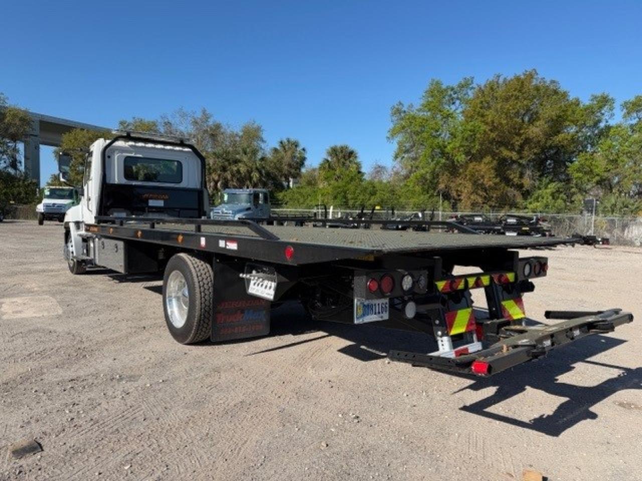 2026 Hino L SERIES / L6 Jerr-Dan 22' XLP Rollback Car Carrier Truck