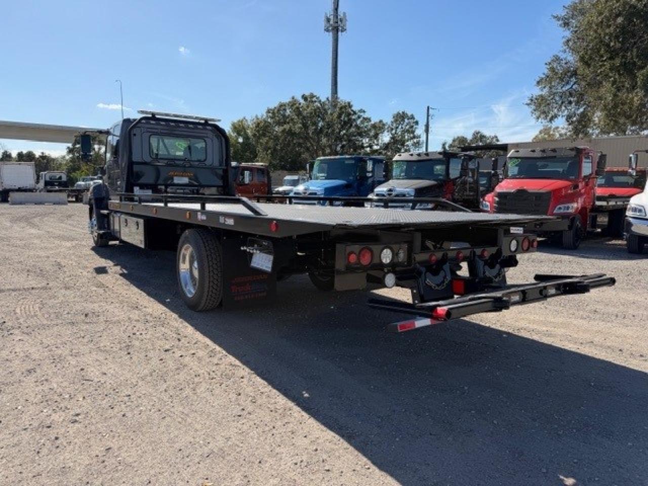 2026 Hino L SERIES / L6 Jerr-Dan 22' XLP Rollback Car Carrier Truck