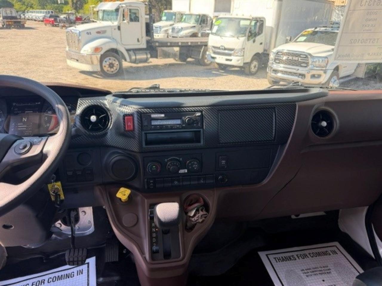 2026 Hino L SERIES / L6 Jerr-Dan 22' XLP Rollback Carrier Tampa FL