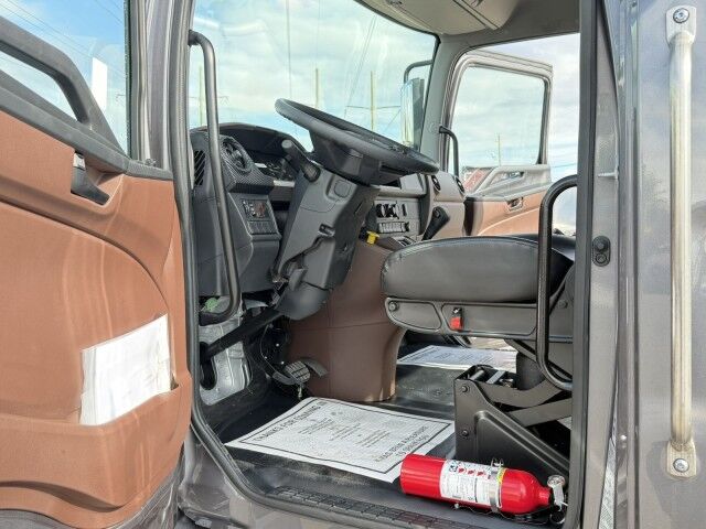 2026 Hino L SERIES / L6 Jerr-Dan 22' XLP Rollback Truck Tampa FL