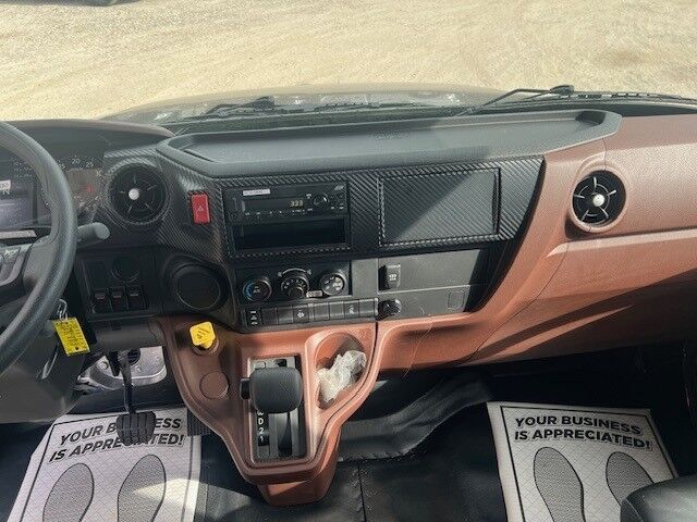 2026 Hino L SERIES / L6 Jerr-Dan 22' XLP Rollback Truck Tampa FL