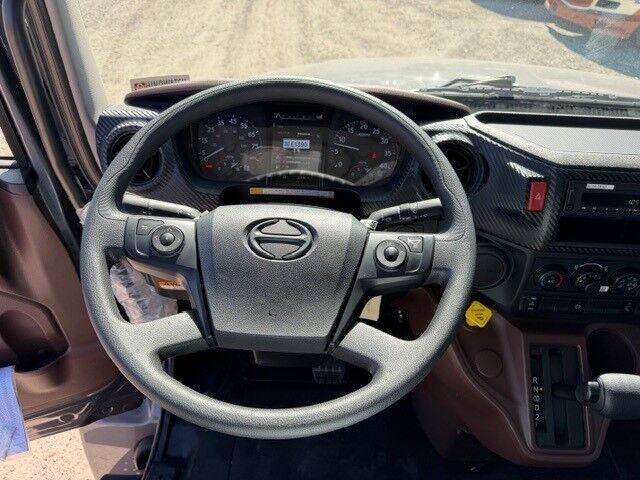 2026 Hino L SERIES / L6 Jerr-Dan 22' XLP Rollback Truck Tampa FL