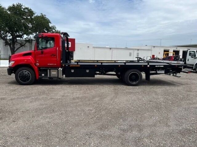 2026 Hino L6 22' Jerr-Dan Rollback Car Carrier Truck