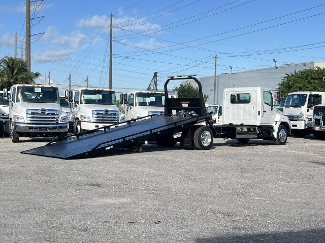 2026 Hino L6 22&apos; Jerr-Dan Rollback Car Carrier Truck