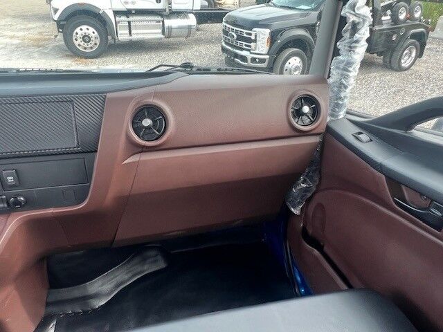 2026 Hino L6 22' Jerr-Dan Rollback Car Carrier Truck Miami FL