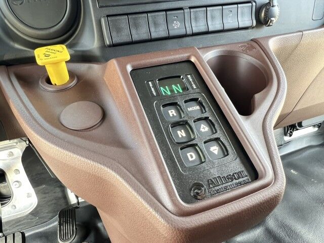 2026 Hino L6 26' Dry Box Truck Miami FL