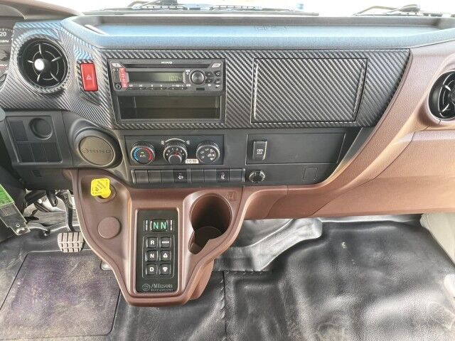 2026 Hino L6 26' Dry Box Truck Miami FL