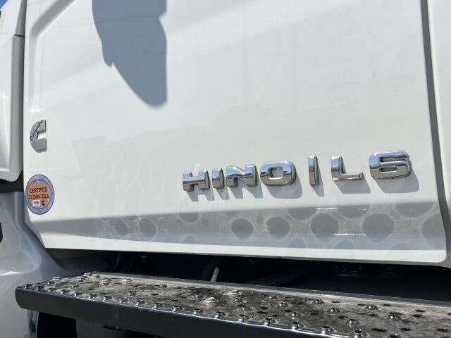 2026 Hino L6 26' Dry Box Truck with 2,200 lb Lift Gate Miami FL