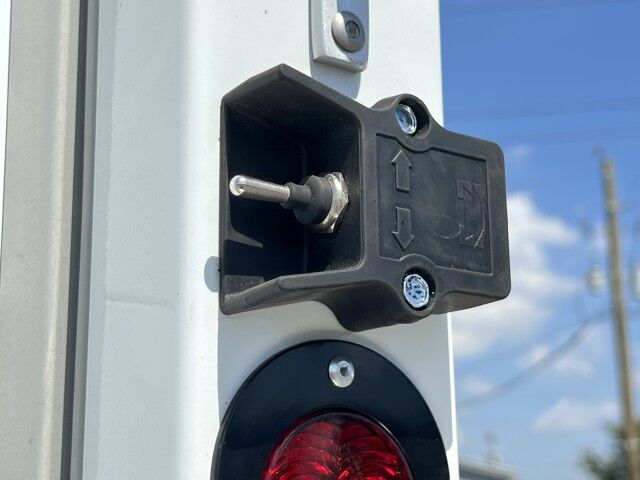 2026 Hino L6 26' Dry Box Truck with 2,200 lb Lift Gate Miami FL