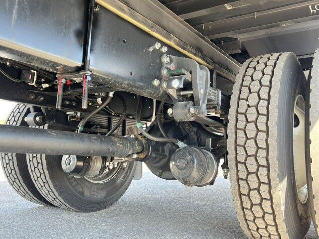 2026 Hino L6 26' Dry Box Truck with 3,300 lb Lift Gate Miami FL