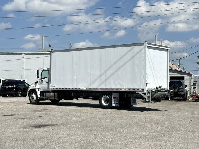 2026 Hino L6 26' Dry Box Truck with 3,300 lb Lift Gate Miami FL