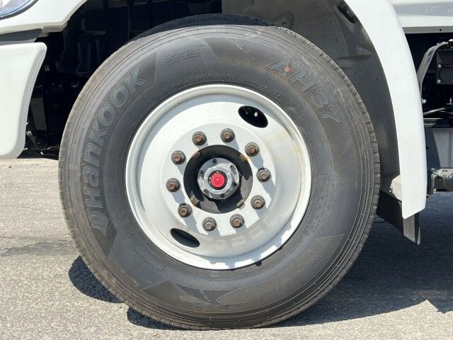 2026 Hino L6 26' Dry Box Truck with 3,300 lb Lift Gate Miami FL