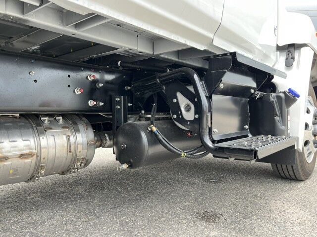 2026 Hino L6 Extended Cab 18&apos; Steel Flatbed Truck Miami FL