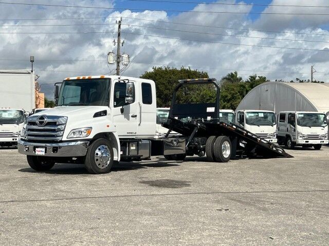 2026 Hino L6 Extended Cab 22' Jerr-Dan Rollback Car Carrier Truck