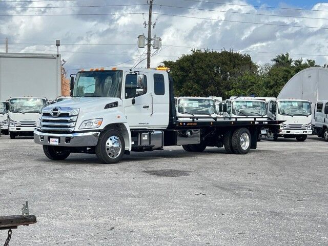 2026 Hino L6 Extended Cab 22' Jerr-Dan Rollback Car Carrier Wrecker Truck