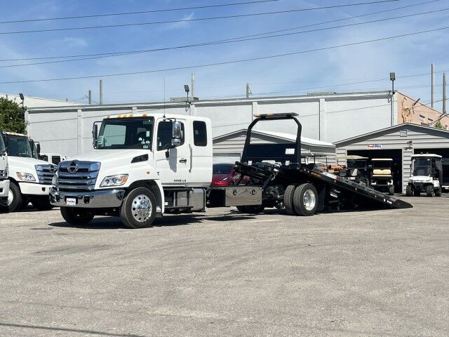2026 Hino L6 Extended Cab 22' Jerr-Dan Rollback Sharkbed Car Carrier Truck