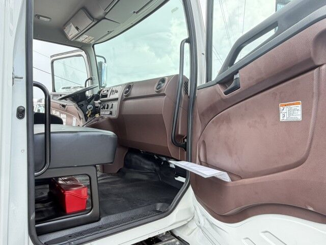 2026 Hino L7 28-Yard Pac Mac KB20 Grapple Truck Miami FL