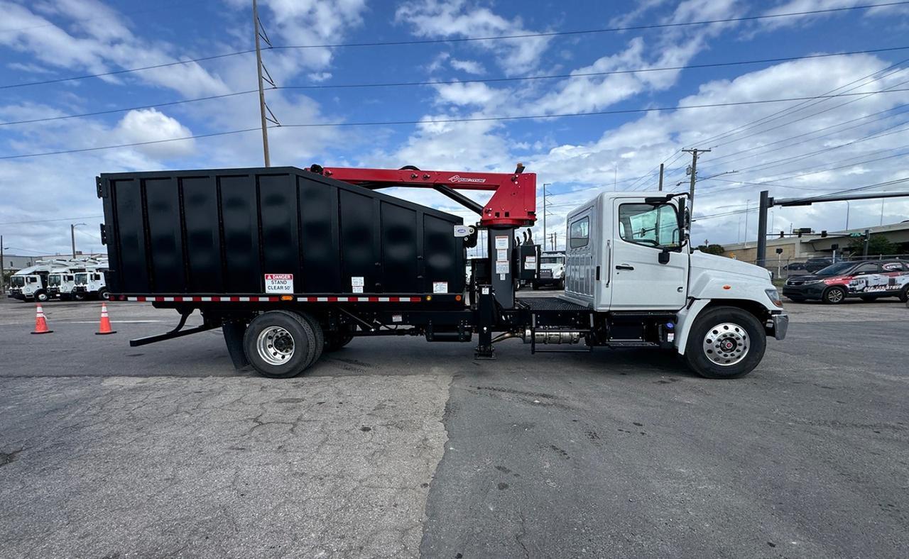 2026 Hino L7 28 Yard Pac Mac KB20 Grapple Truck Tampa FL