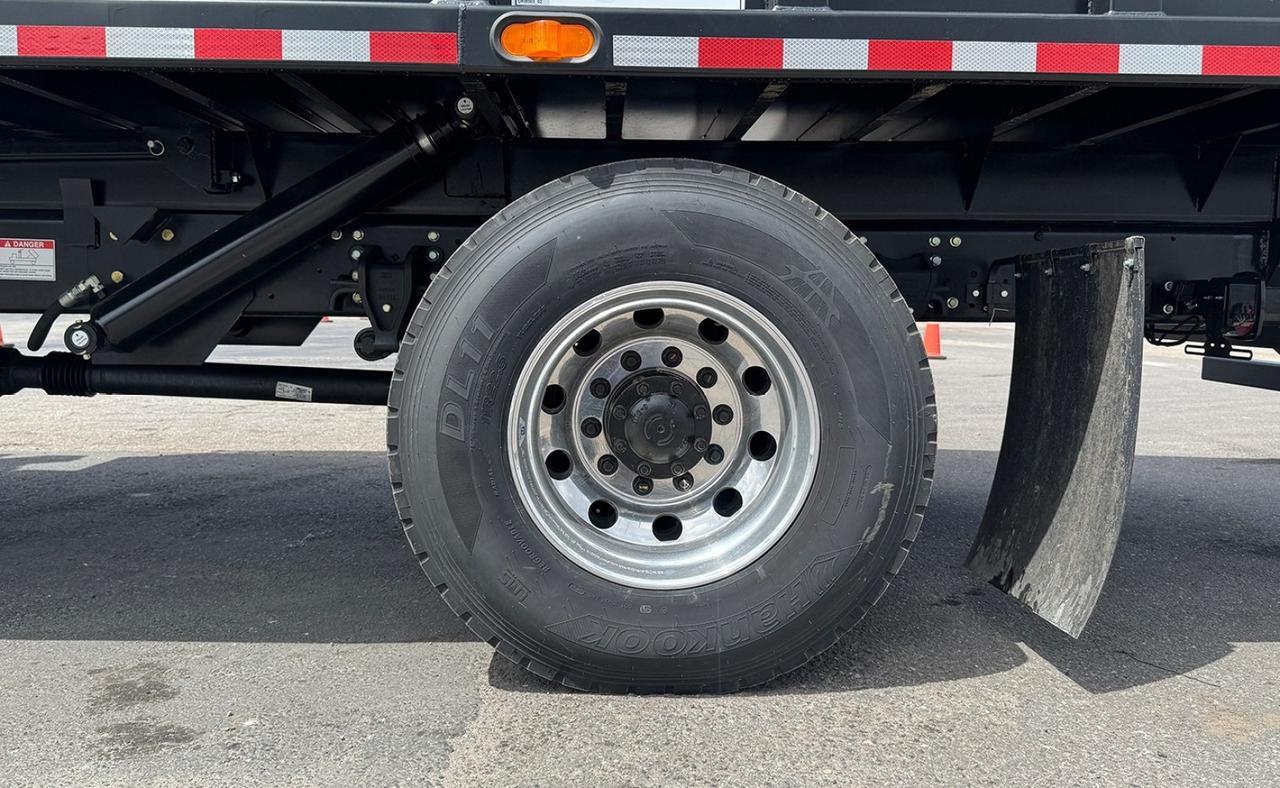2026 Hino L7 28 Yard Pac Mac KB20 Grapple Truck Tampa FL