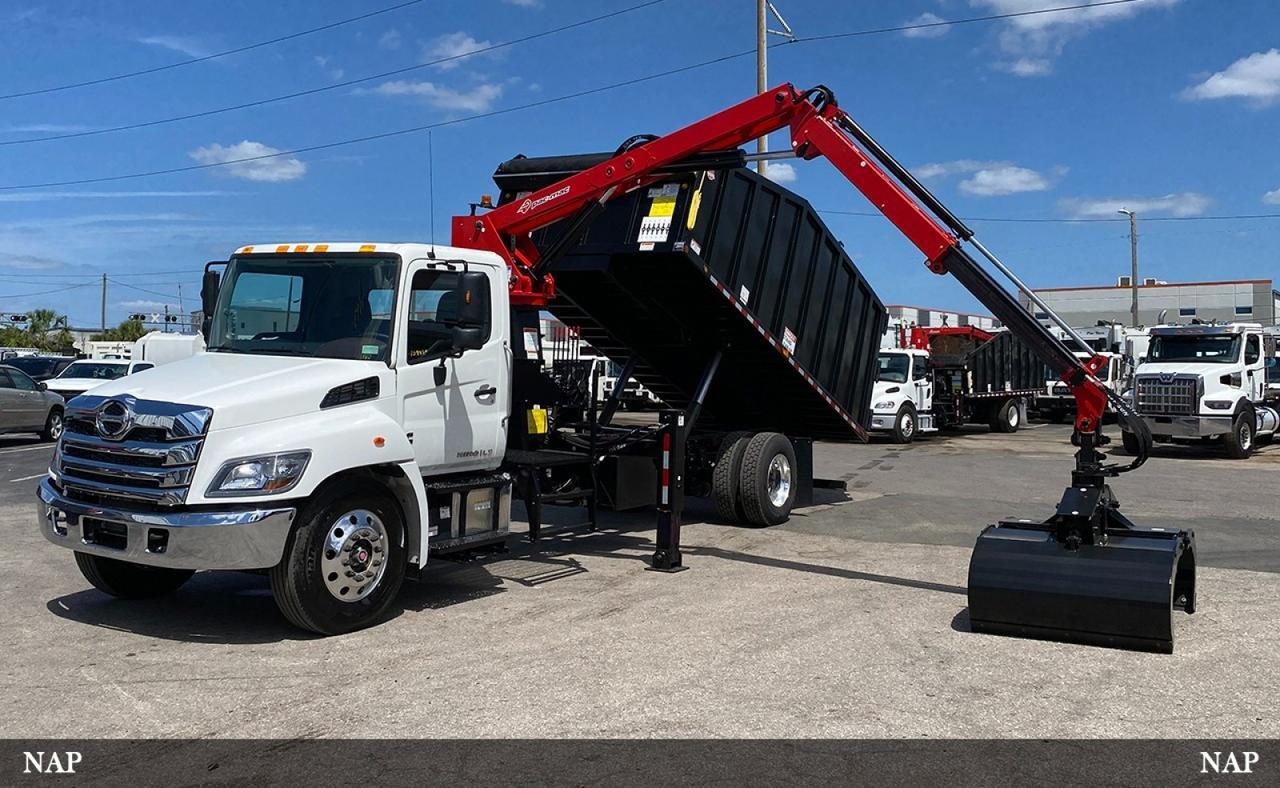 2026 Hino L7 28 Yard Pac Mac KB20