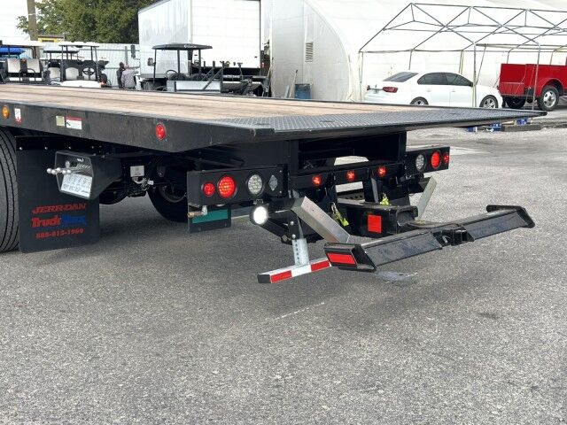 2026 Hino L7 28&apos; Jerr-Dan 10-Ton Rollback Industrial Carrier Truck Miami FL