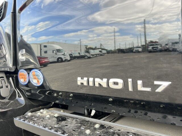 2026 Hino L7 28&apos; Jerr-Dan 10-Ton Rollback Industrial Carrier Truck Miami FL