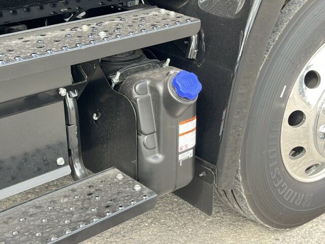 2026 Hino L7 28&apos; Jerr-Dan 10-Ton Rollback Industrial Carrier Truck Miami FL