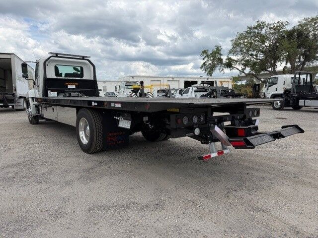 2026 Hino L7 Jerr-Dan 24' 8.5 Ton Rollback Car Carrier Truck Tampa FL