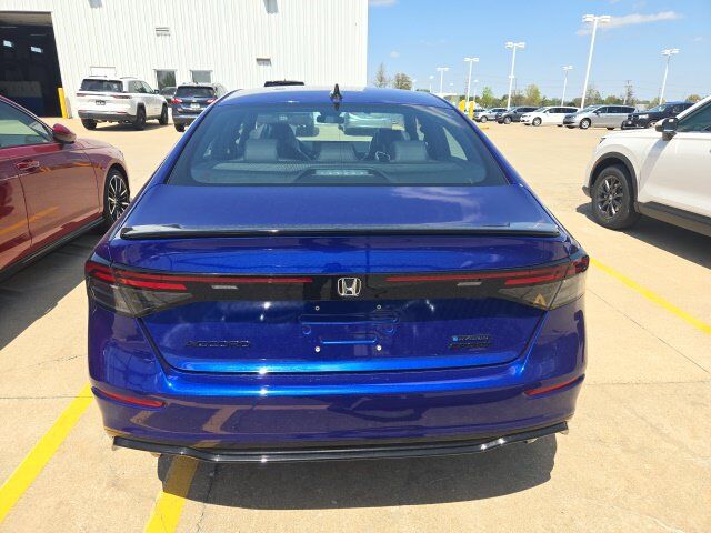 2026 Honda Accord Hybrid Sport-L West Burlington IA