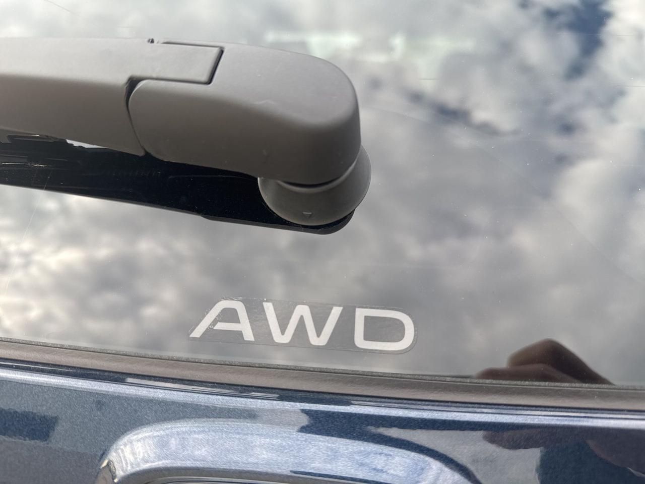 2026 Honda CR-V Hybrid Sport-L West Burlington IA