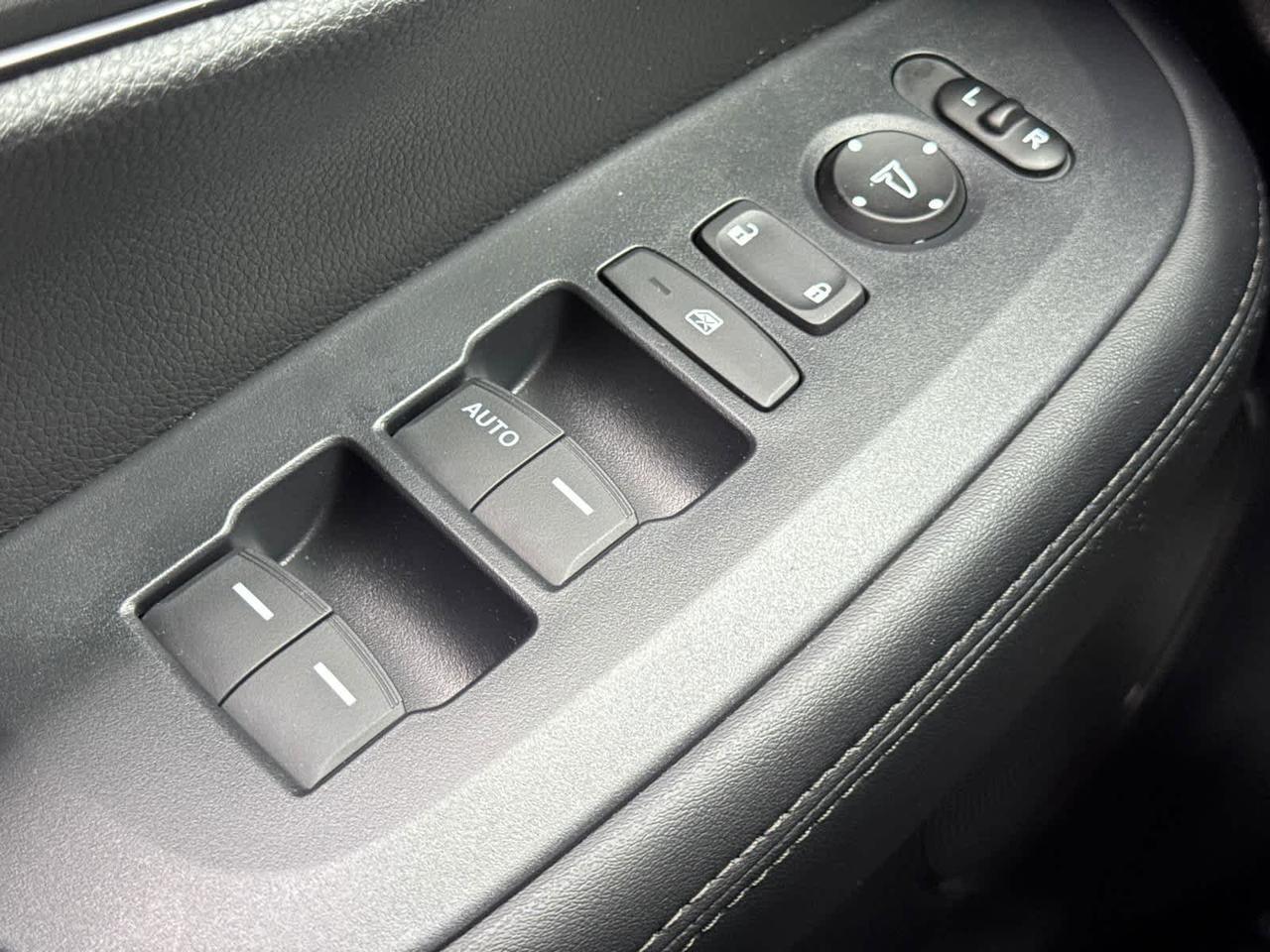 2026 Honda HR-V LX Dartmouth MA