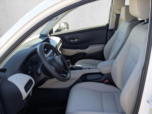 2026 Honda HR-V LX photo 3