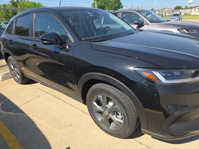 2026 Honda HR-V LX West Burlington IA