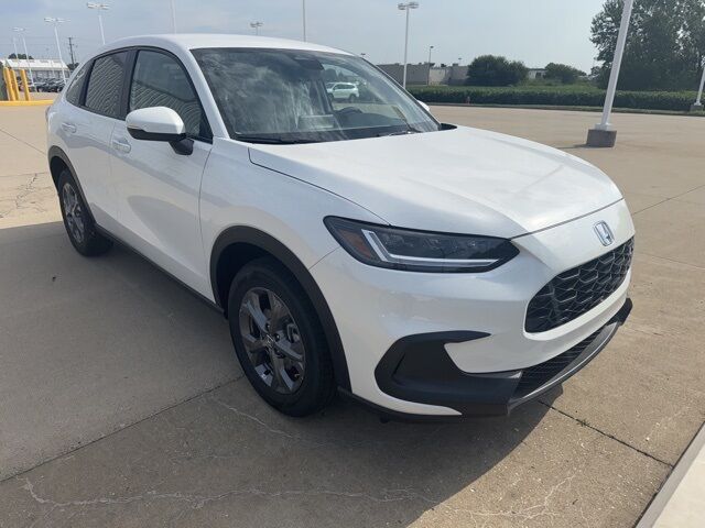 2026 Honda HR-V LX West Burlington IA