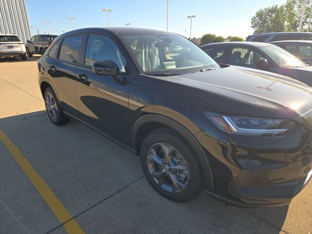 2026 Honda HR-V LX West Burlington IA
