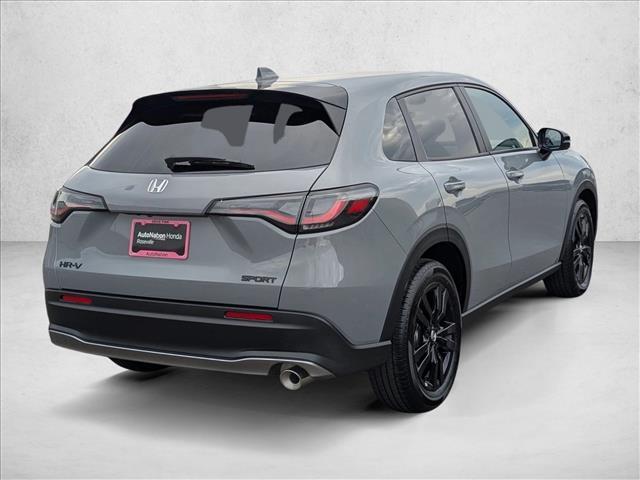 2026 Honda HR-V Sport photo 2