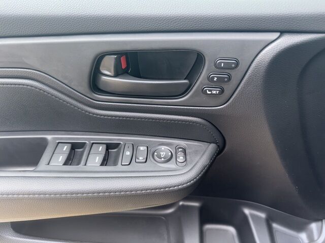 2026 Honda Odyssey EX-L photo 8