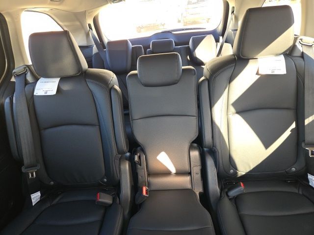 2026 Honda Odyssey EX-L - Photo 8