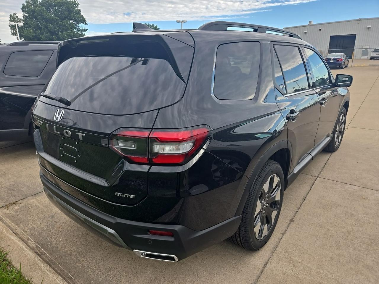2026 Honda Pilot Elite West Burlington IA