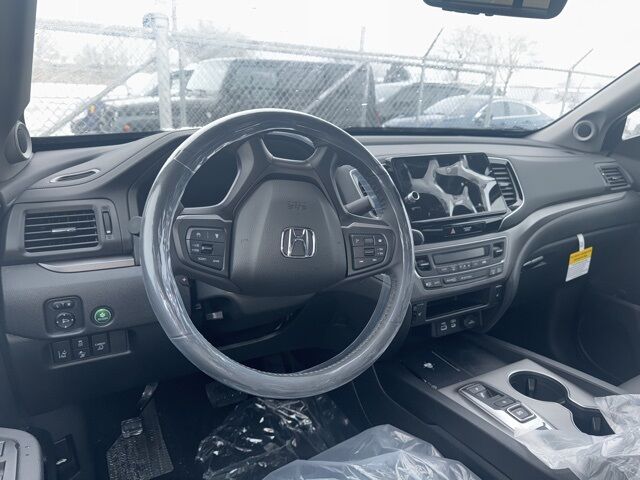 2026 Honda Ridgeline RTL West Burlington IA 2026 Honda Ridgeline RTL West Burlington IA