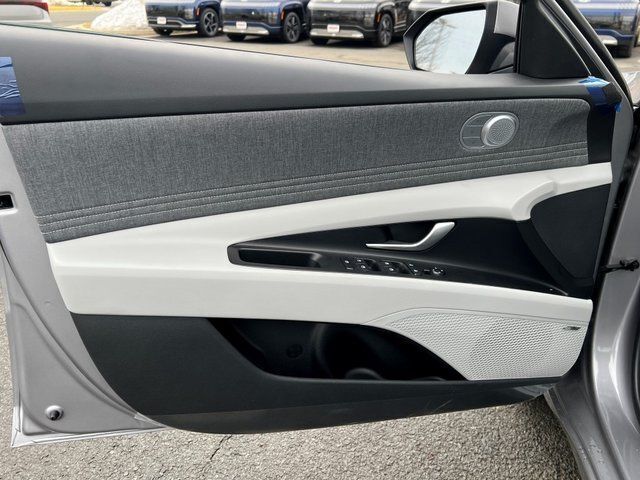 2026 Hyundai ELANTRA HYBRID Limited Chantilly VA