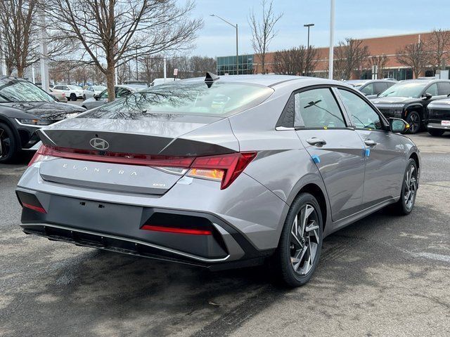 2026 Hyundai ELANTRA HYBRID Limited Chantilly VA