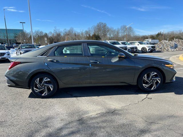 2026 Hyundai ELANTRA HYBRID Limited Chantilly VA