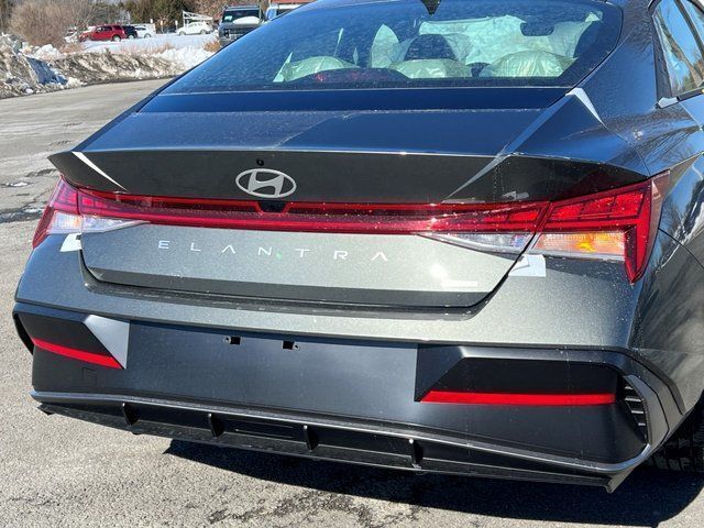 2026 Hyundai ELANTRA HYBRID Limited Chantilly VA