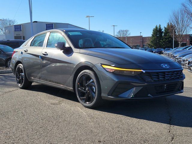 2026 Hyundai ELANTRA HYBRID SEL Sport