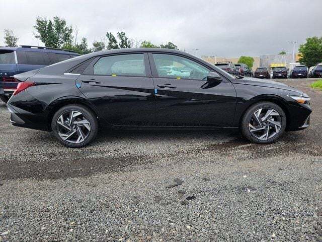 2026 Hyundai ELANTRA Limited Chantilly VA