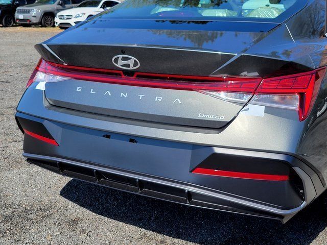 2026 Hyundai ELANTRA Limited Chantilly VA