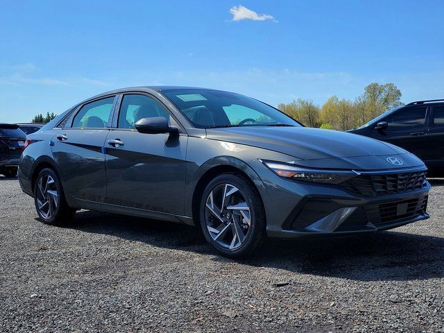 2026 Hyundai ELANTRA