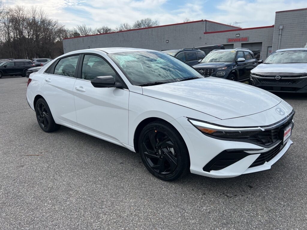 2026 Hyundai ELANTRA